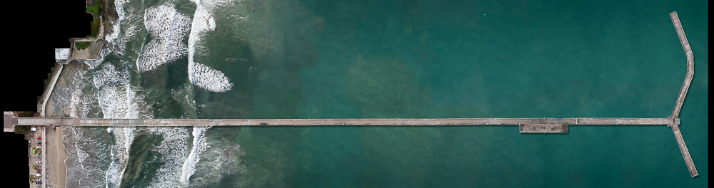 ocean beach pier in full with ocean but without ocean beach