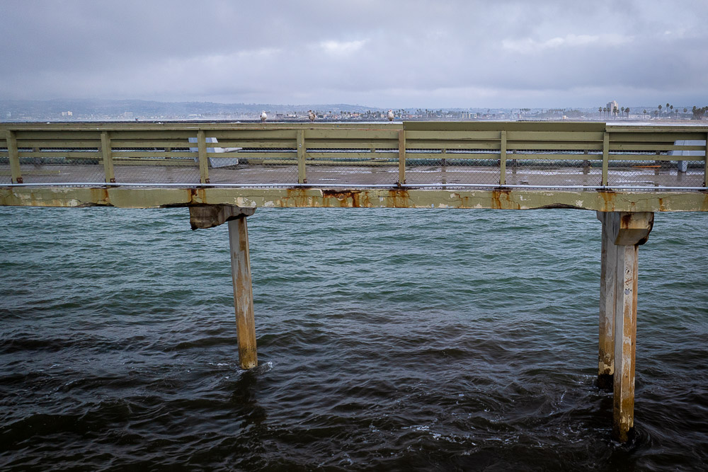 ocean beach pier missing pillar