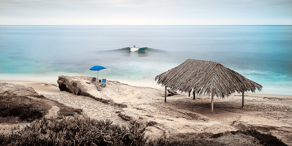 single surfer on single wave at the Windansea Shack